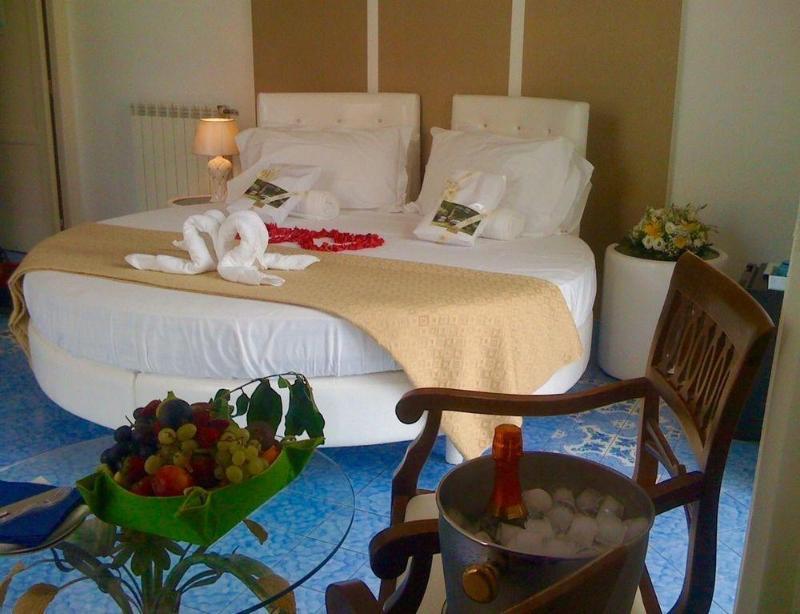 Palazzo Tasso Bed and Breakfast Sorrento Eksteriør billede