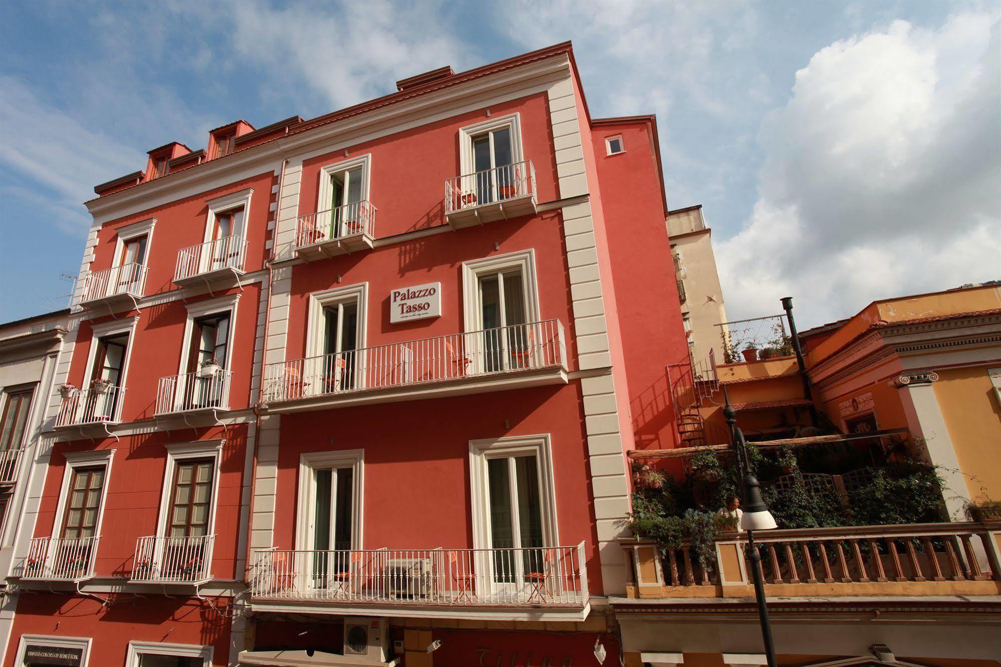 Palazzo Tasso Bed and Breakfast Sorrento Eksteriør billede